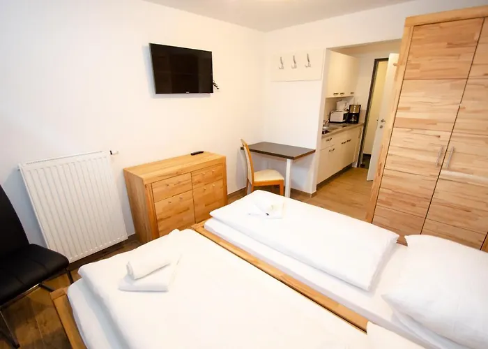 Alpin - Studio-10 B By Four Seasons カプルーン